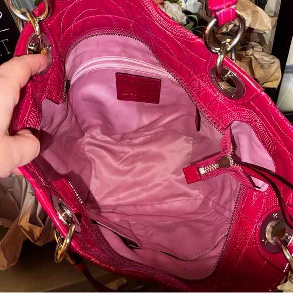 COACH 2009 Alex Op Art Patent Leather Pink / Silver Tote w large hangtag - EUC - Picture 11 of 15